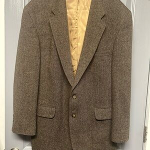 Lands End Wool/lambswool tweed sport coat. Excellent vintage condition. Size 48L